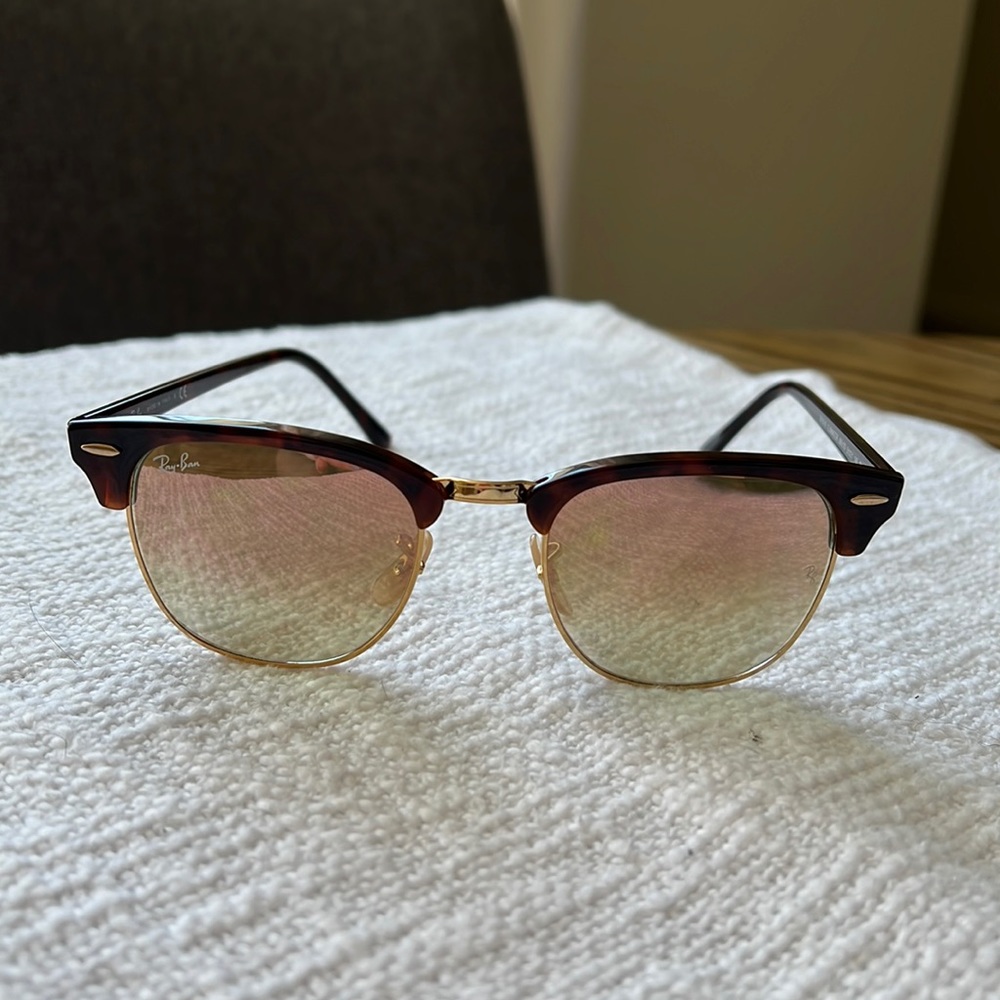 Ray Ban Womens Clubmaster sunglasses